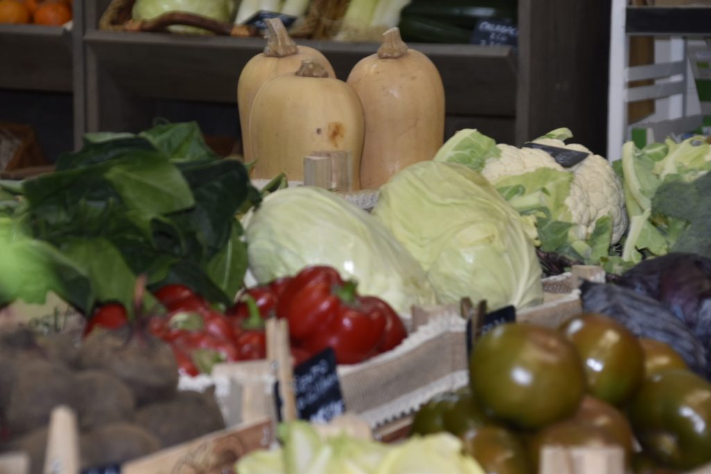 Verduras ecológicas y frescas en La Ventana de Ziortza, tienda consciente en Basauri